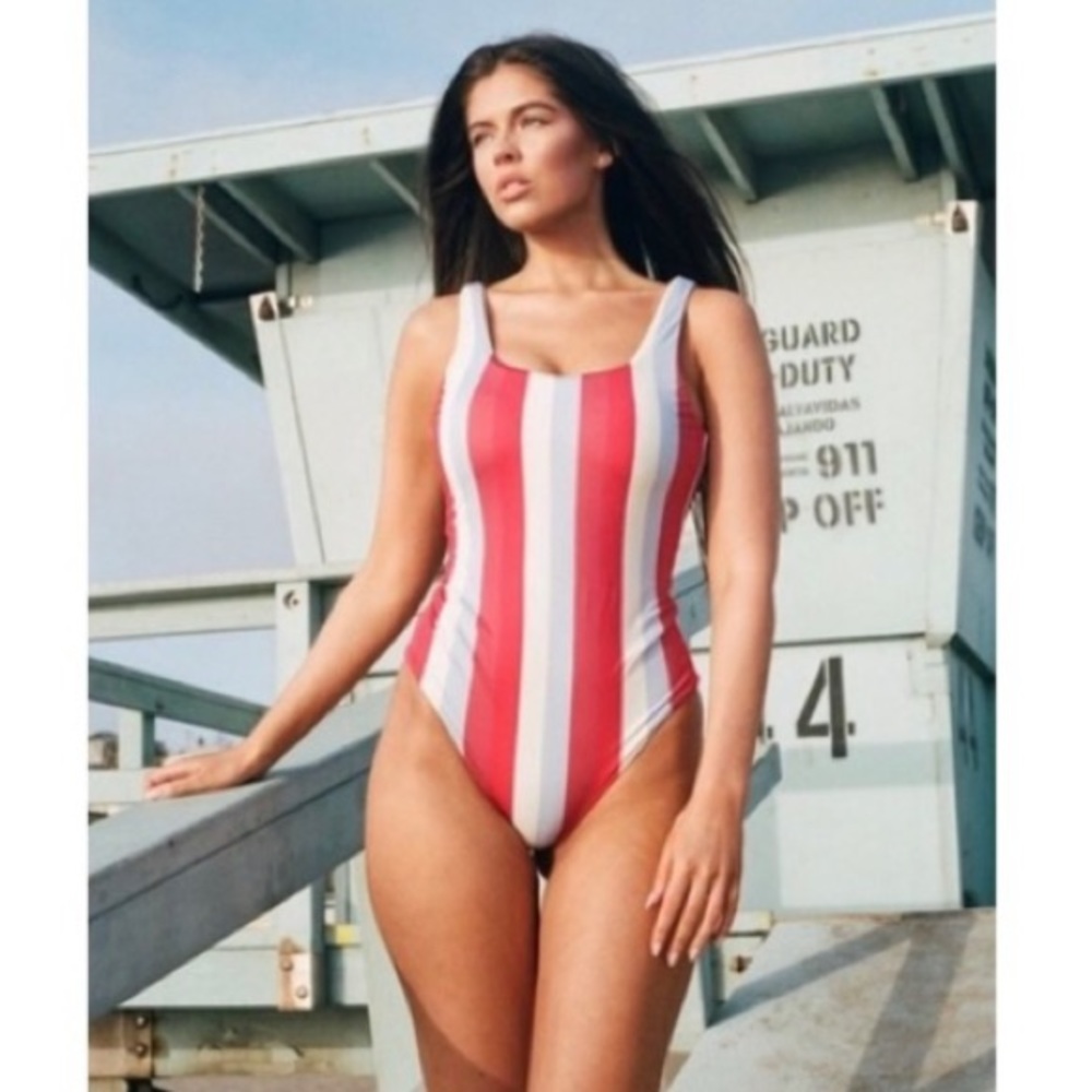 ESTIVO 🏝️ Salua Striped One Piece Swimsuit - Picture 1 of 14